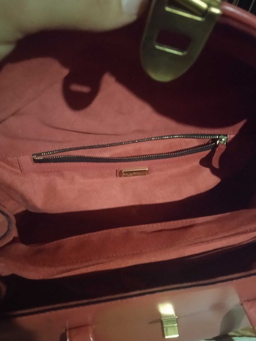 Сумка від Армані