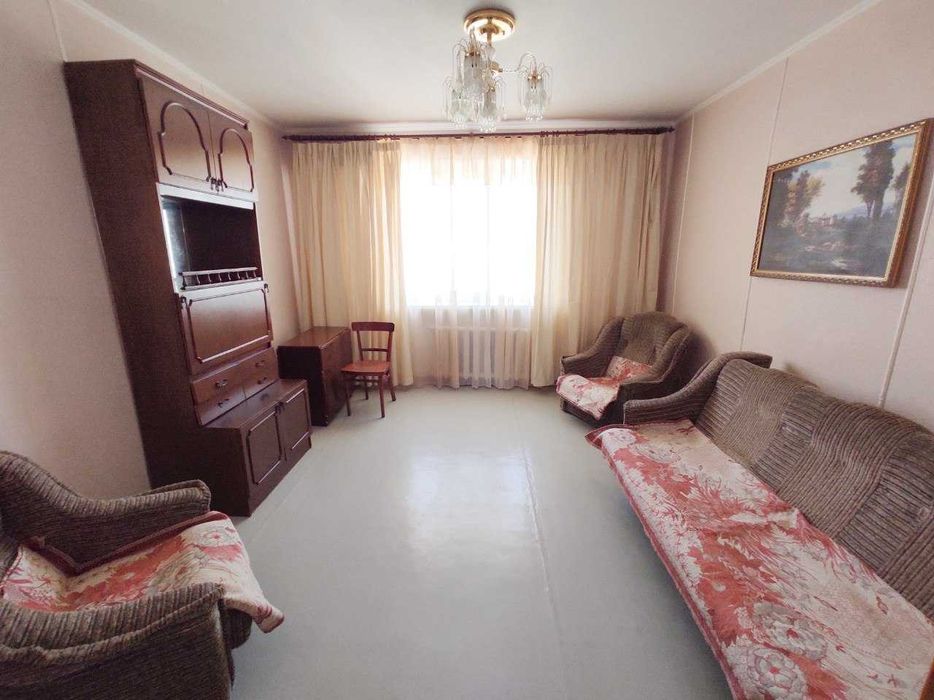 Центр, готель "Поділля", 3-км, власник, з 7 грудня