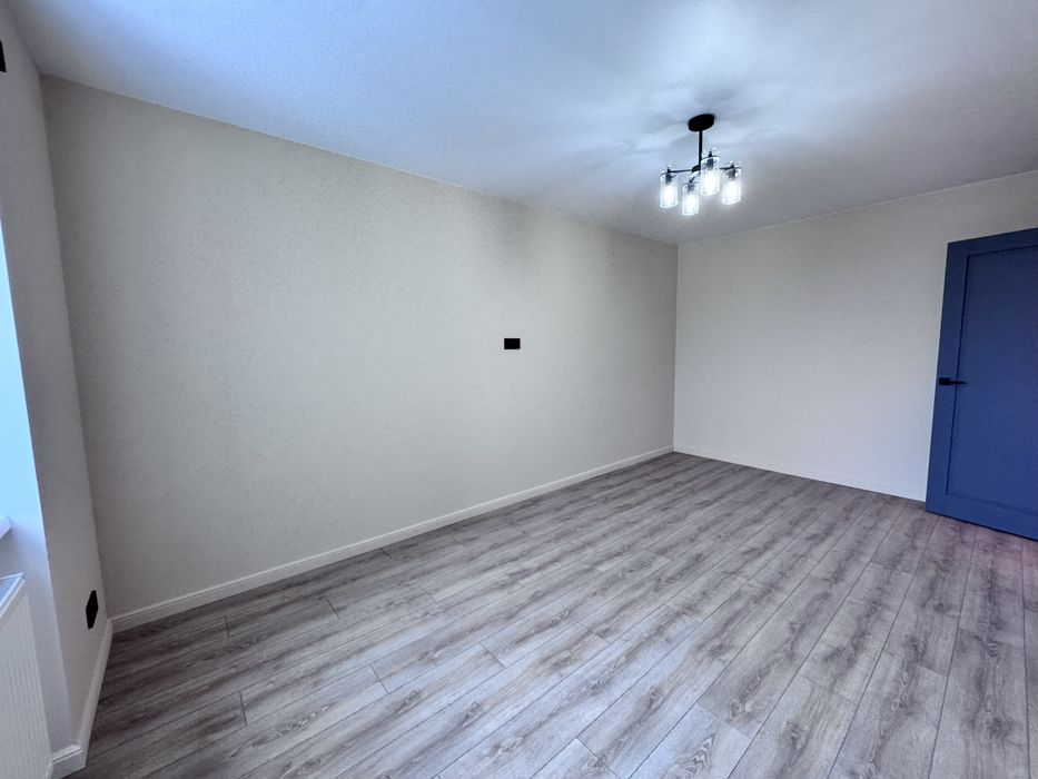 Яскрава 2-кімнатна квартира в новобудові!