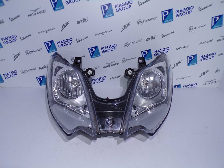 Piaggio MP3 300 HPE Lampa przód Reflektor Oryginał