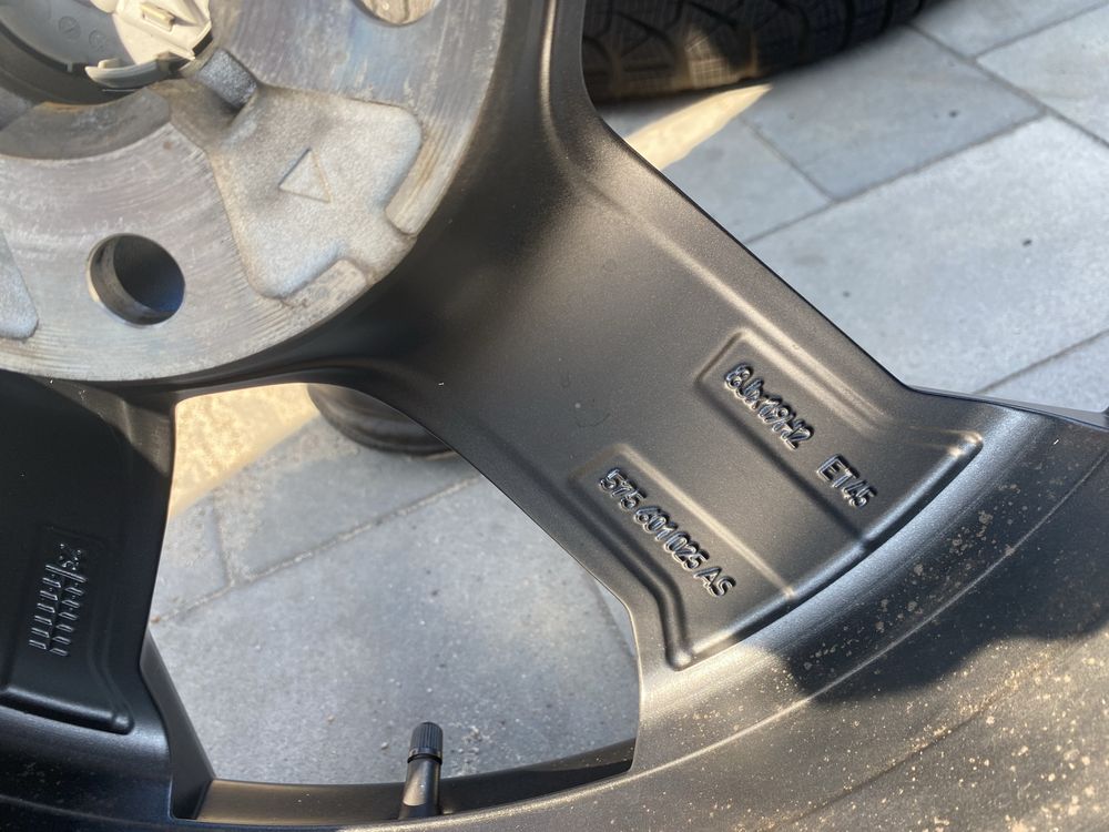 Alufelgi z oponami 245/40 R19 Seat Cupra Formentor 575 Ateca 5x112