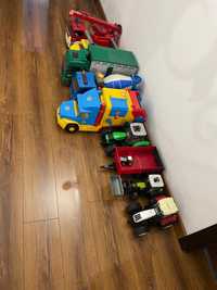 Zabawki traktory auta ciężarówki