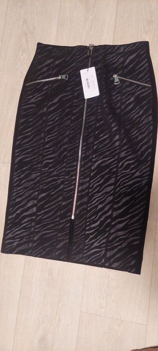 Продам женскую юбку