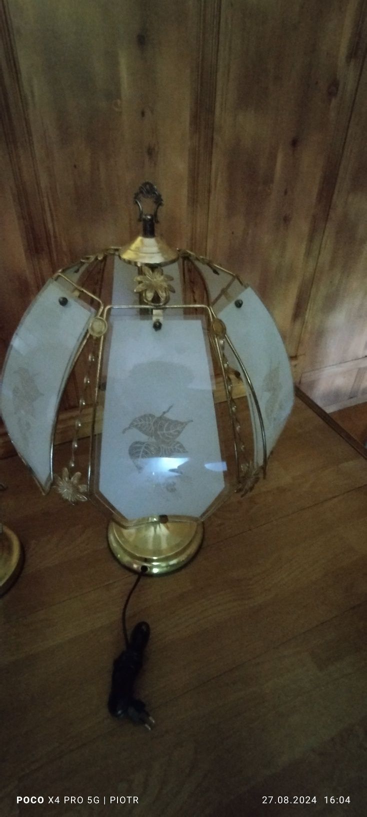 Lampy stojące metalowe dotykowe