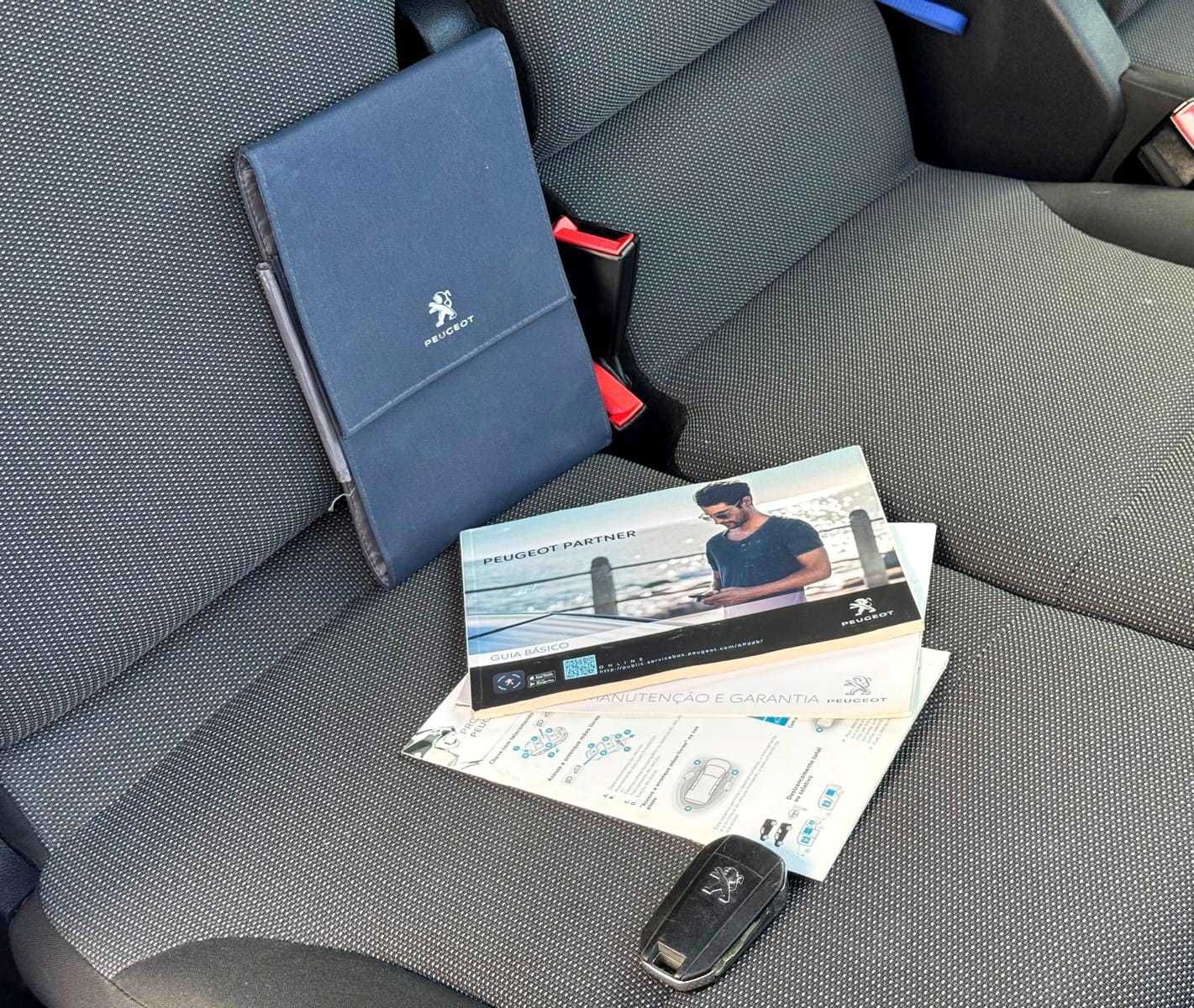 Peugeot Partner 1.5 PREMIUM, (IVA dedutível) 2020