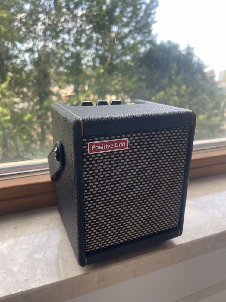 Wzmacniacz gitarowy positive grid spark bluetooth bezprzewodowy