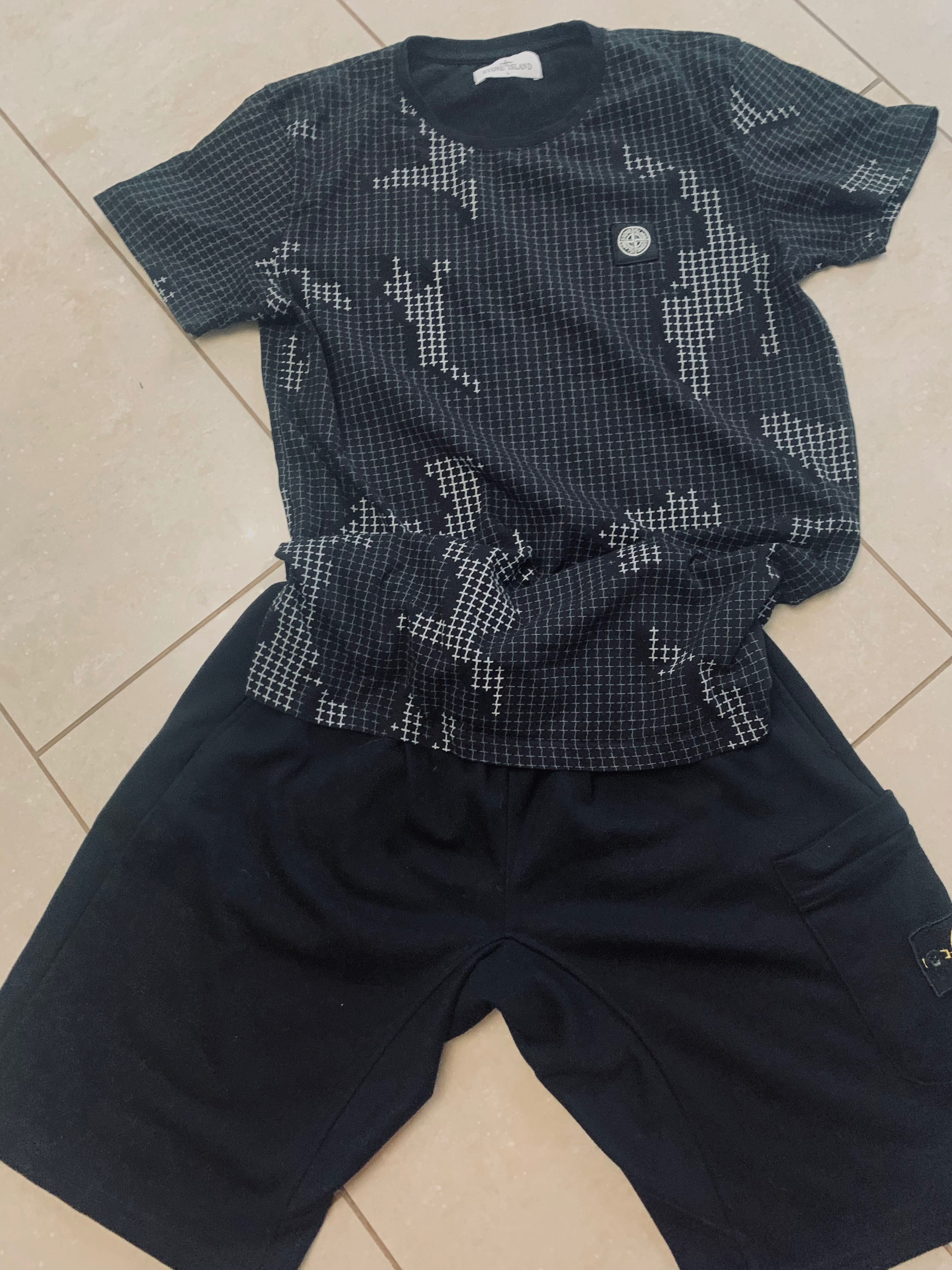 Stone Island Komplet/zestaw szorty  i koszulka, jak nowy r. L T- Shirt