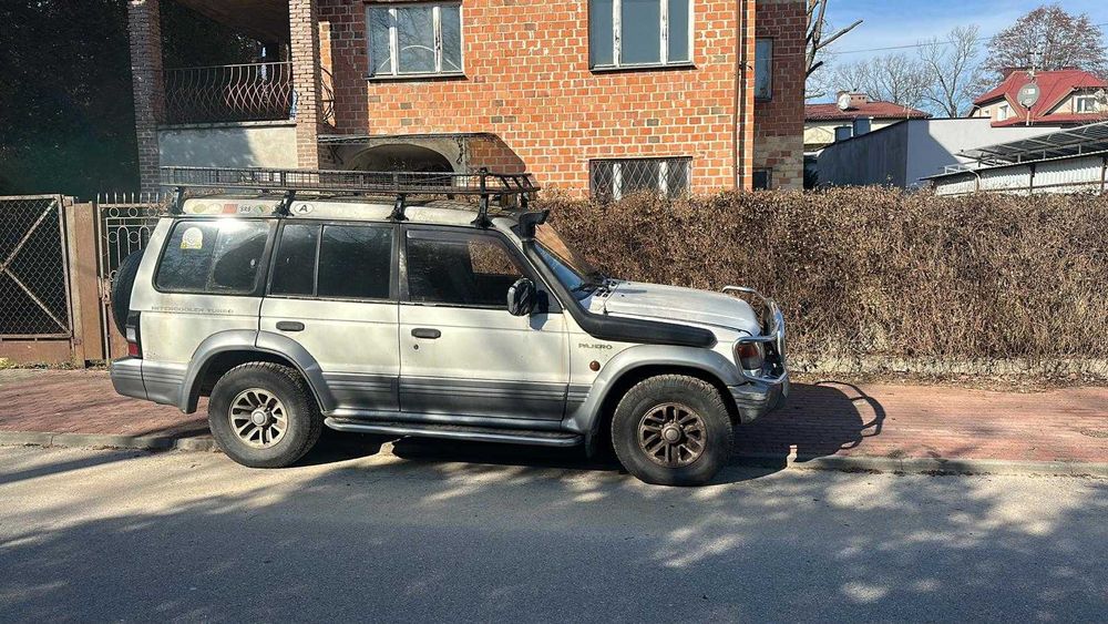 Mitsubishi Pajero 2,5 TD 93r.