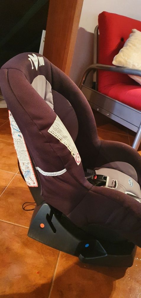 Cadeira isofix marca babideal