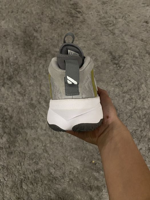 Tenis dame 8 explty