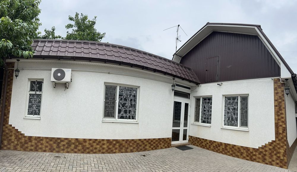 Дом-2 комн.разд. 77 м.кв. 2009 г. в/у, ремонт,6 Слободская -Погранична