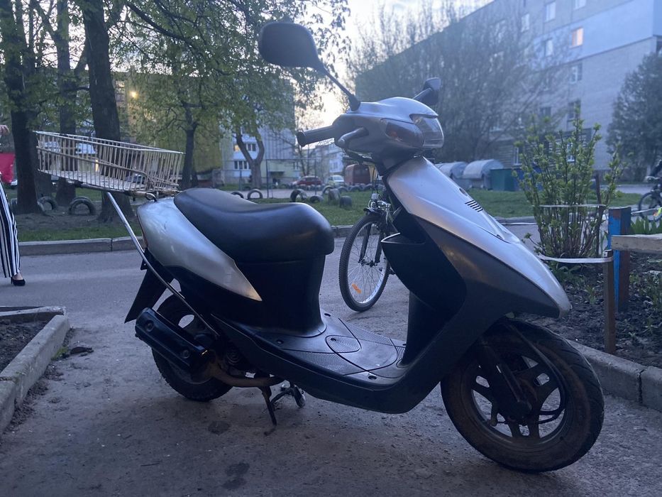 Скутер.  SUZUKI zz inch sport