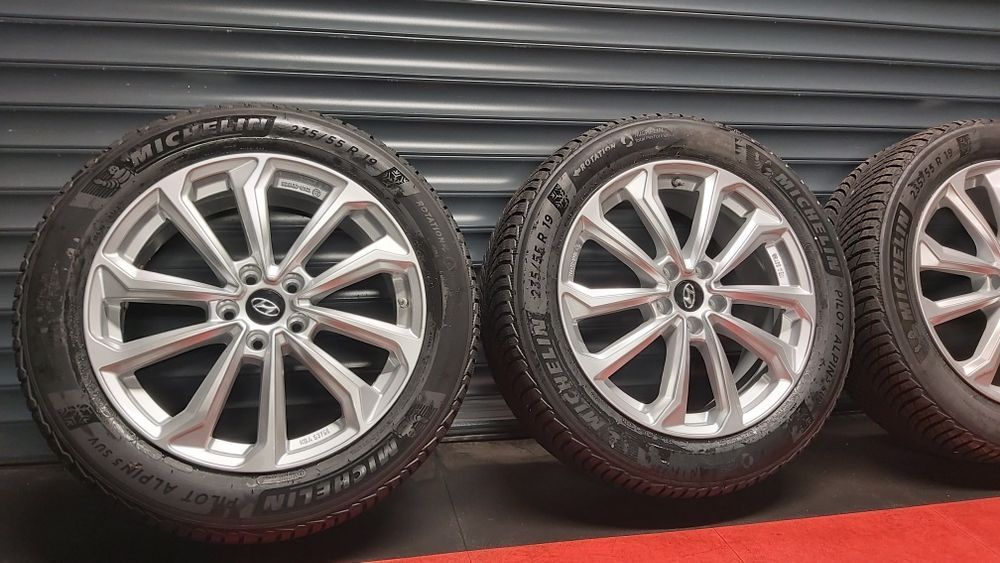 Kola zimowe Hyundai IoniQ Tuscon  235 55 R19 Michelin 2023