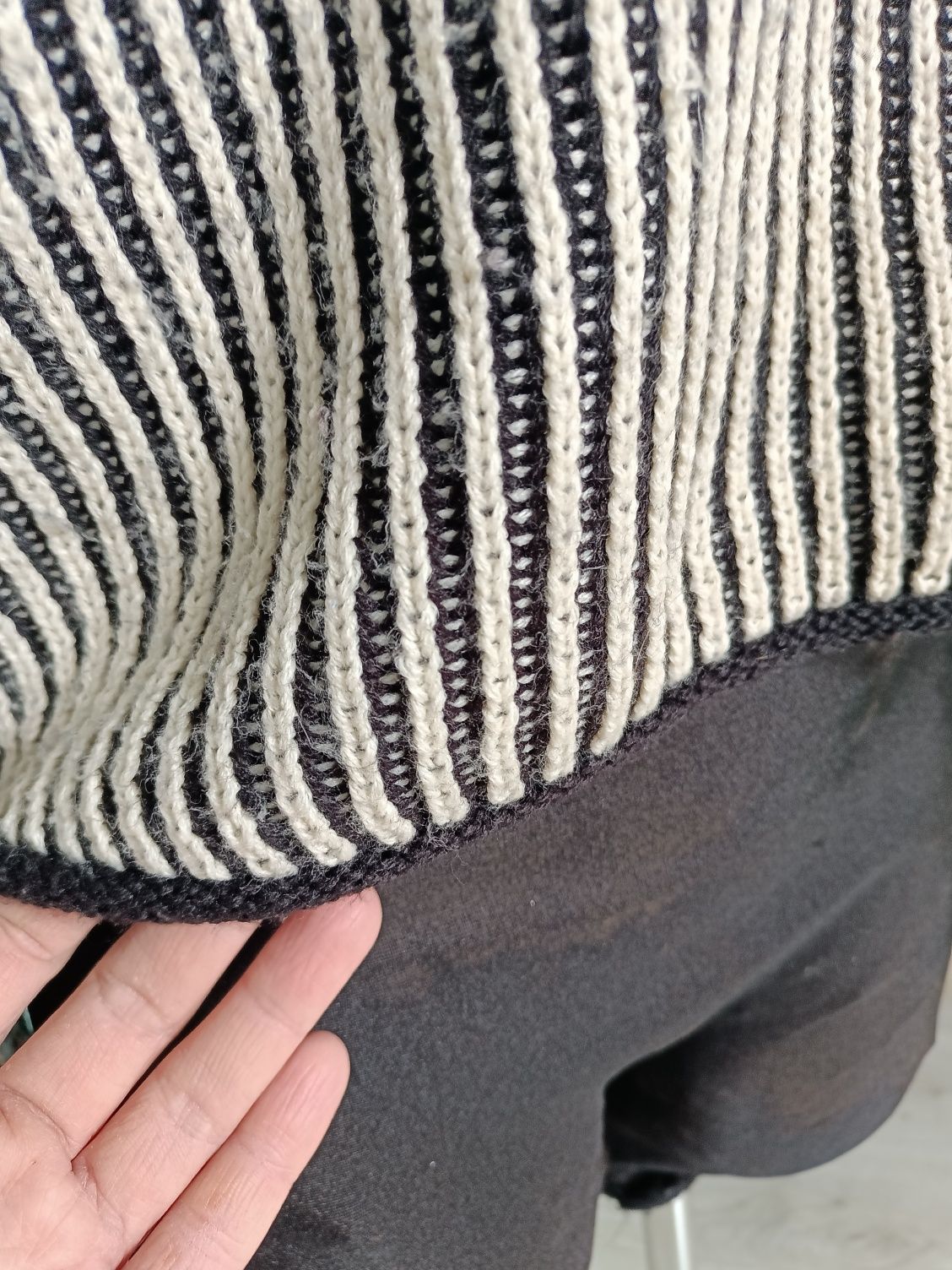 Sweter w paski Divided Boho Hippie