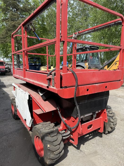 Podest nożycowy Haulotte Compact