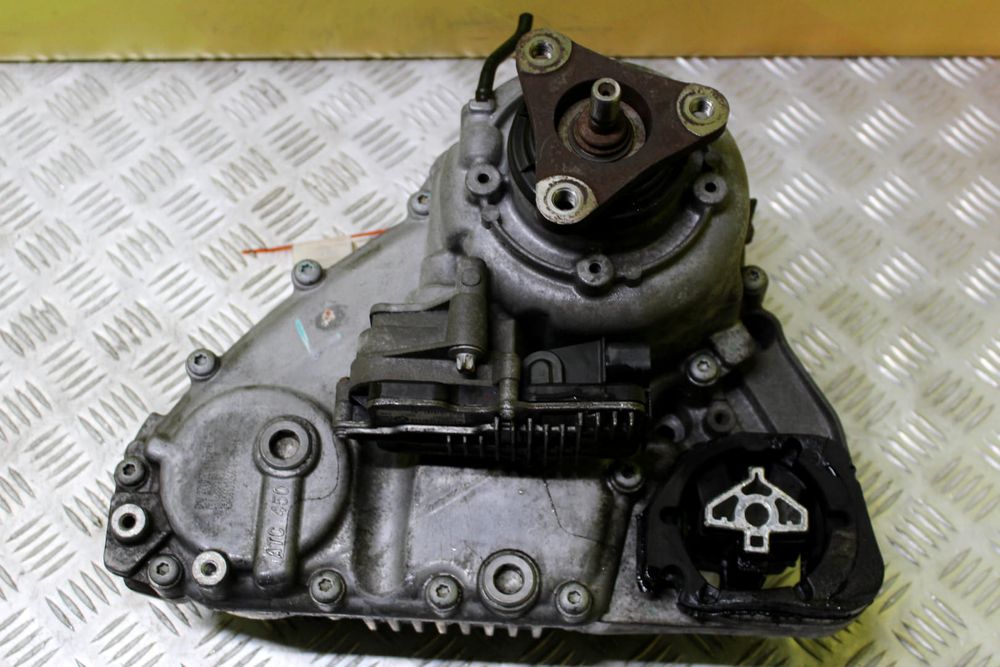 Роздатка б/у BMW X5 E70 Роздавальна коробка БМВ Х5 Е70 Раздатка бмв х5