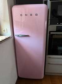 Smeg холодильник 155см