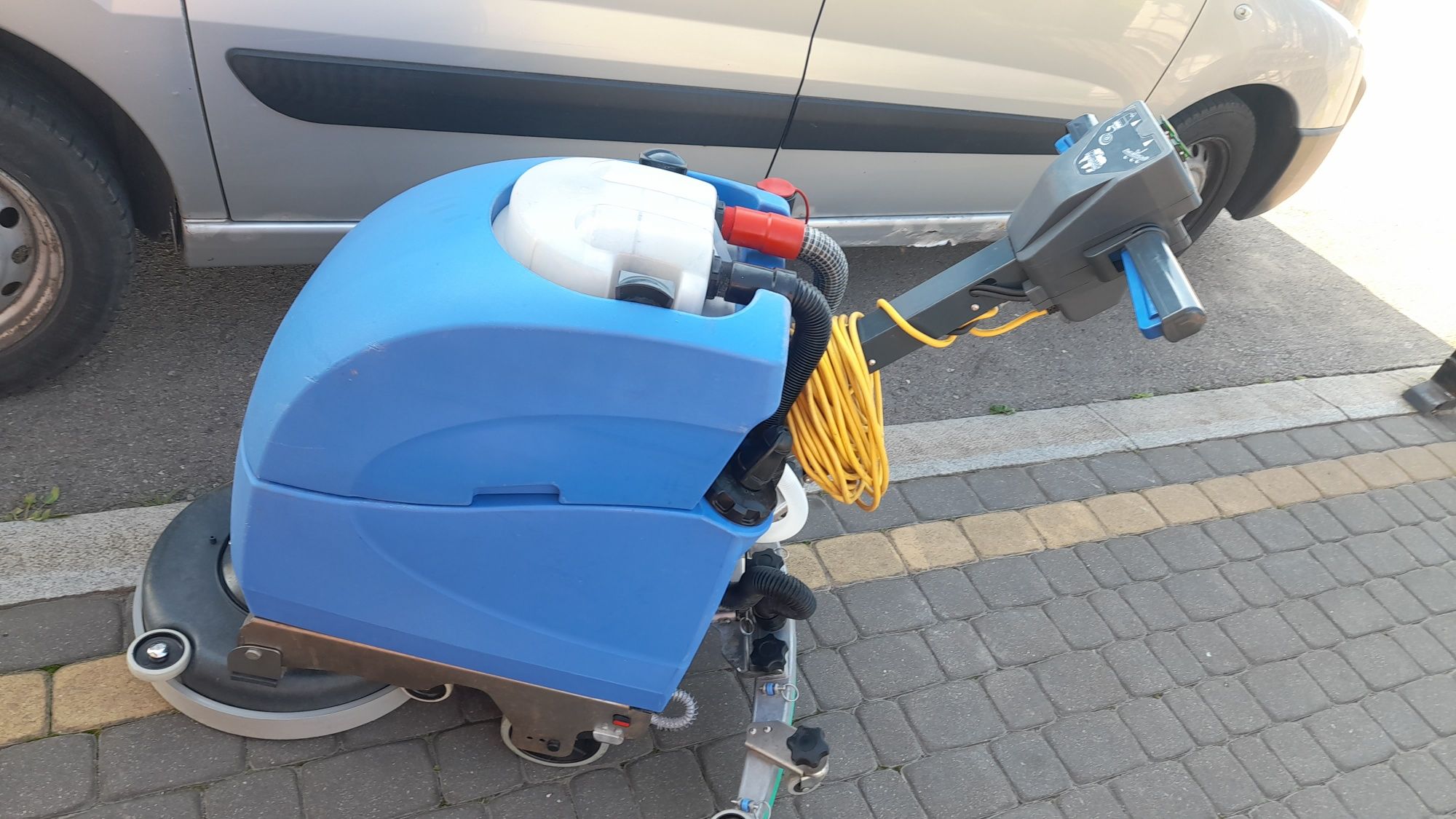 Szorowarka Numatic TT 4045