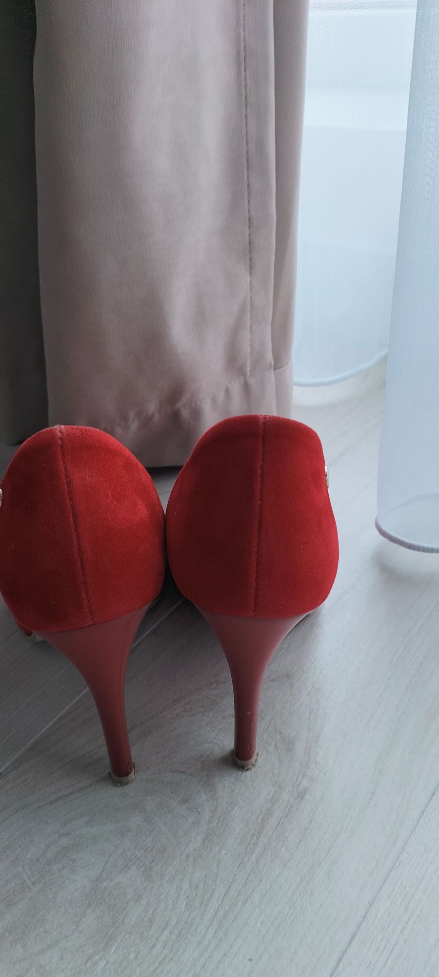 Продам туфлі, замш. Ціна 1000 грн
