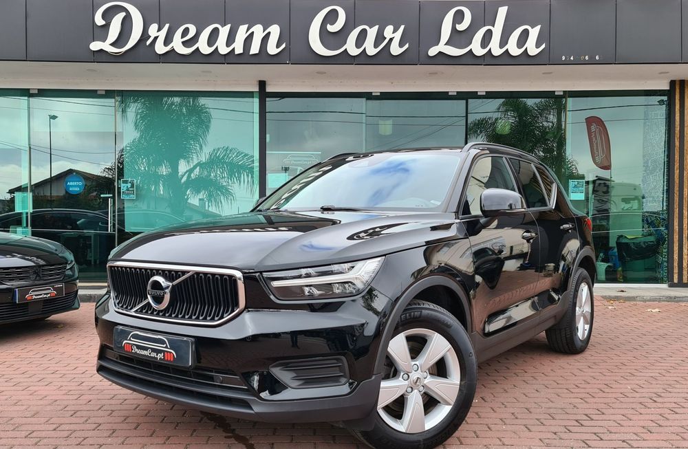 Volvo XC 40 1.5 T2 Momentum Plus