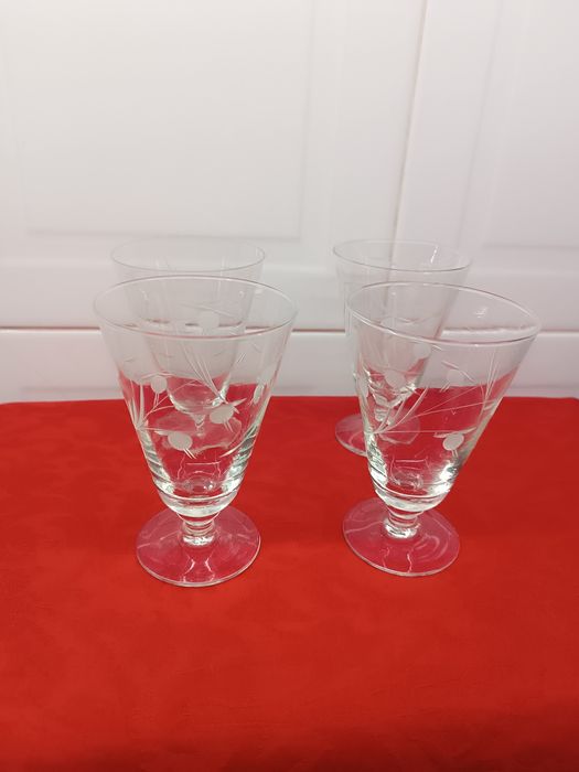 Conjunto 4 Copos Cristal Vintage. 12,5 cm