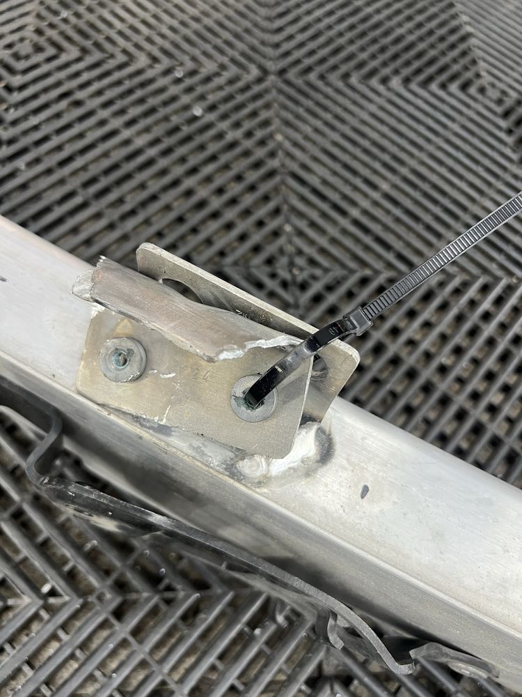 Pas przedni belka wzmicnienie bmw 3 m3 m4 g80 g81 g20