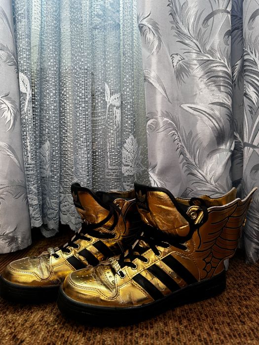 jeremy scott adidas wings