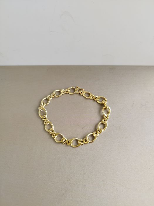 Pulseira dourada em prata 925