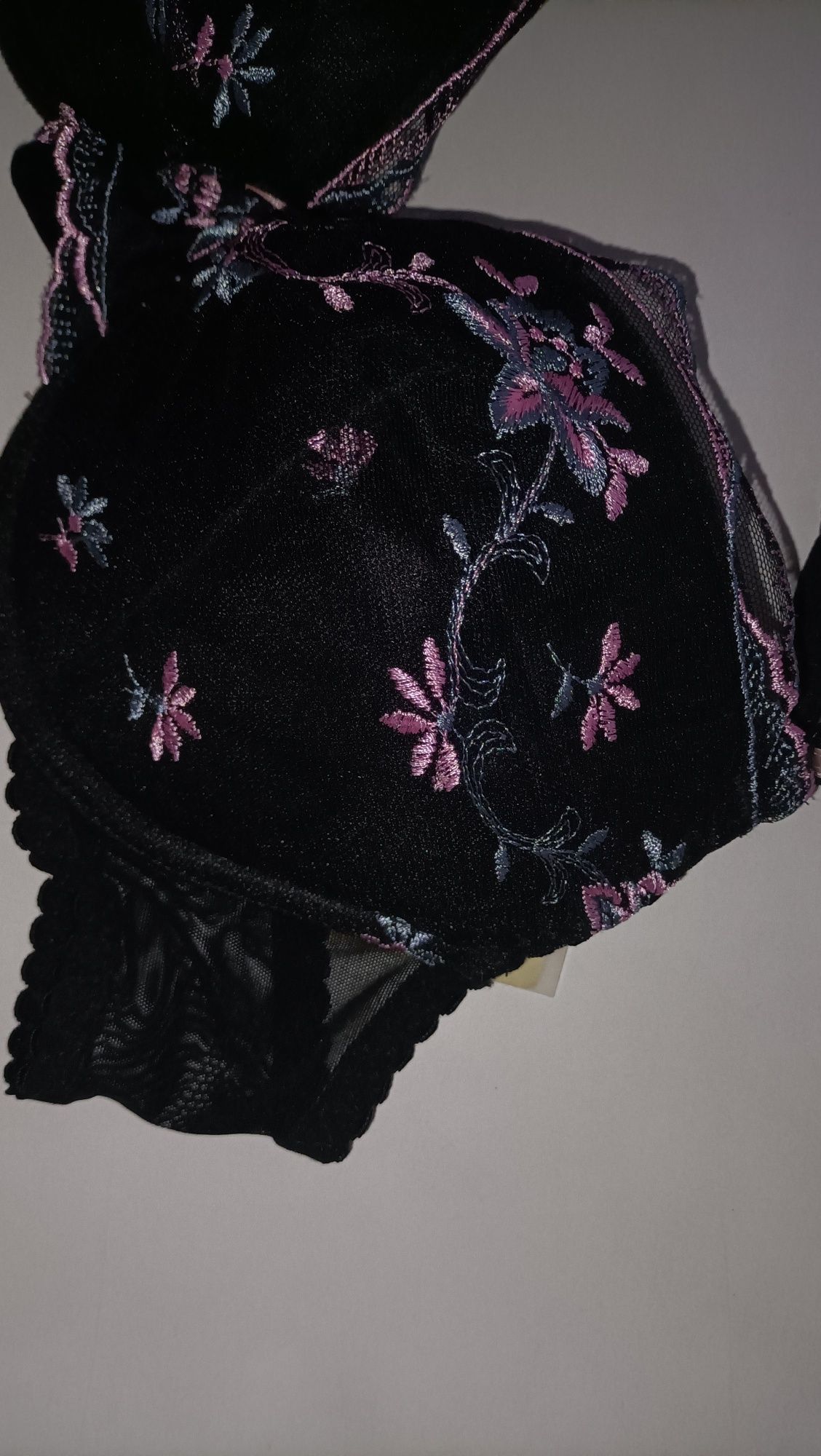 Biustonosz Dalia Oktawia push-up 85B