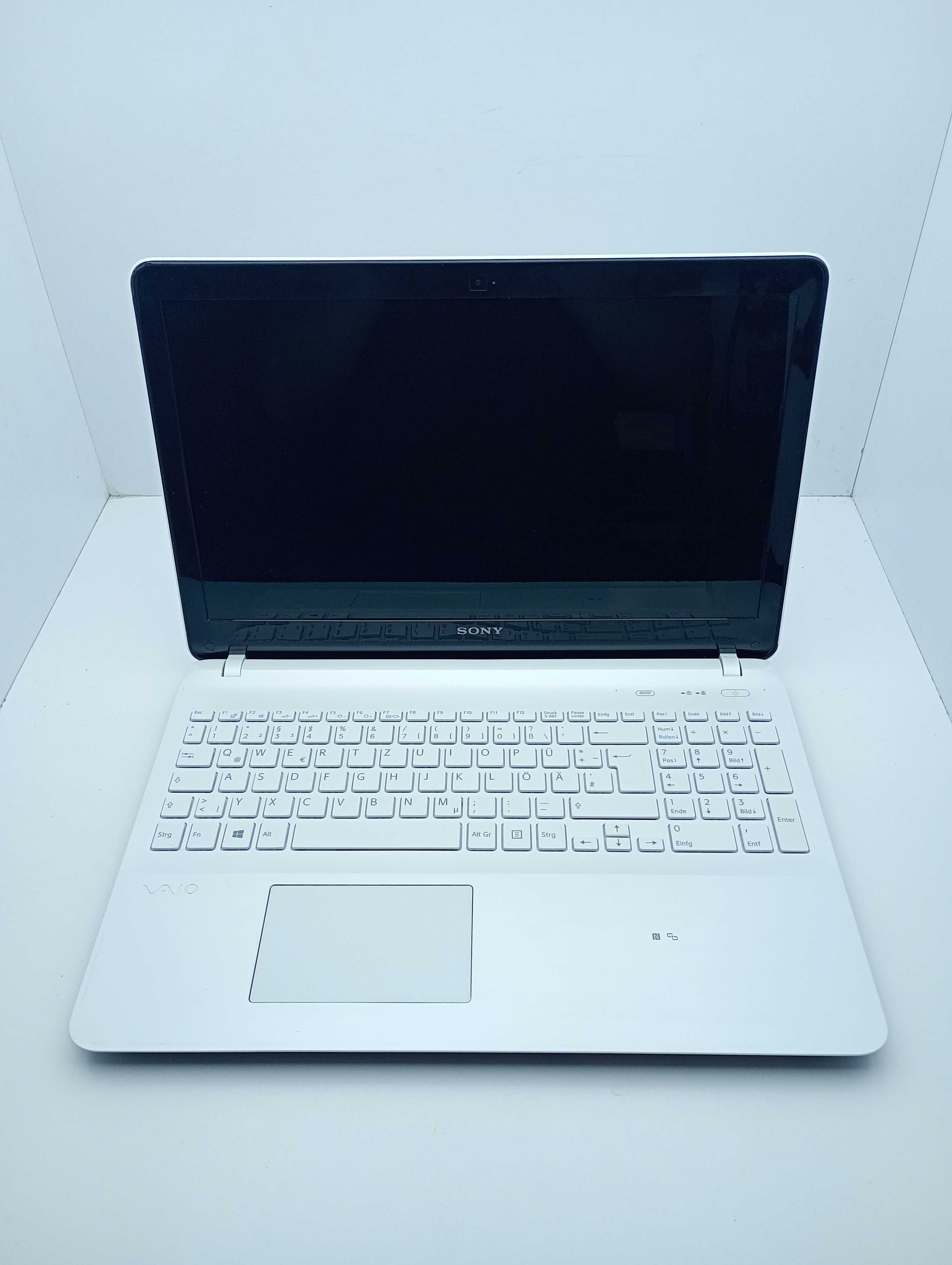 Sony SVF156 CPU:Intel Pentium Ram:6gb HDD:500gb Video:GeForce GT 740M