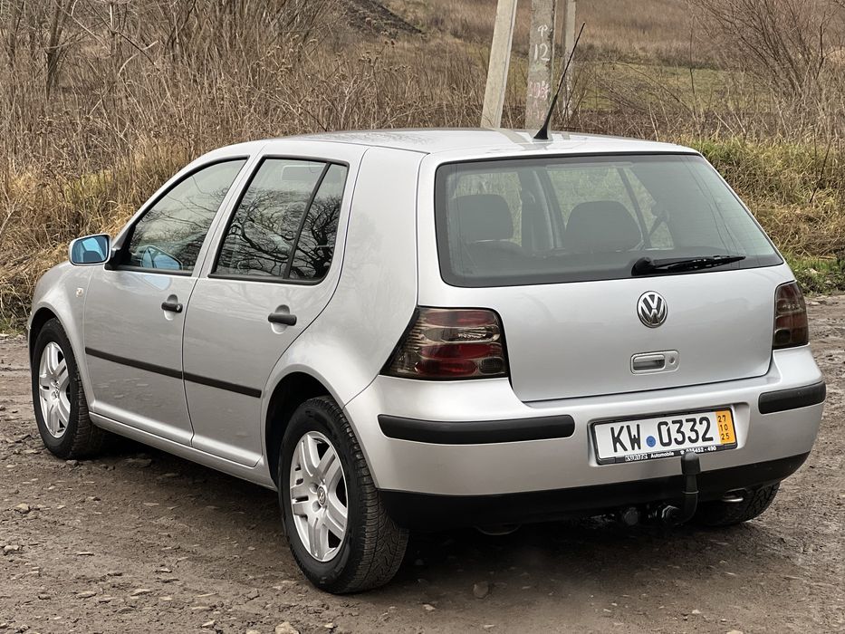 Продам VW Golf 1.6 бензин АВТОМАТ
