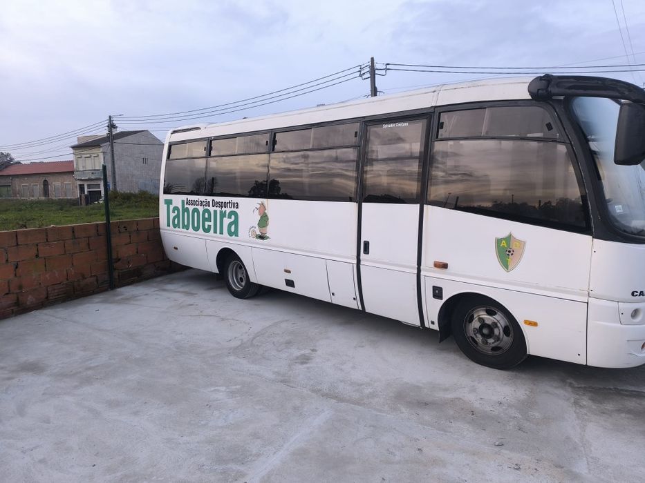 Autocarro 28 lugares