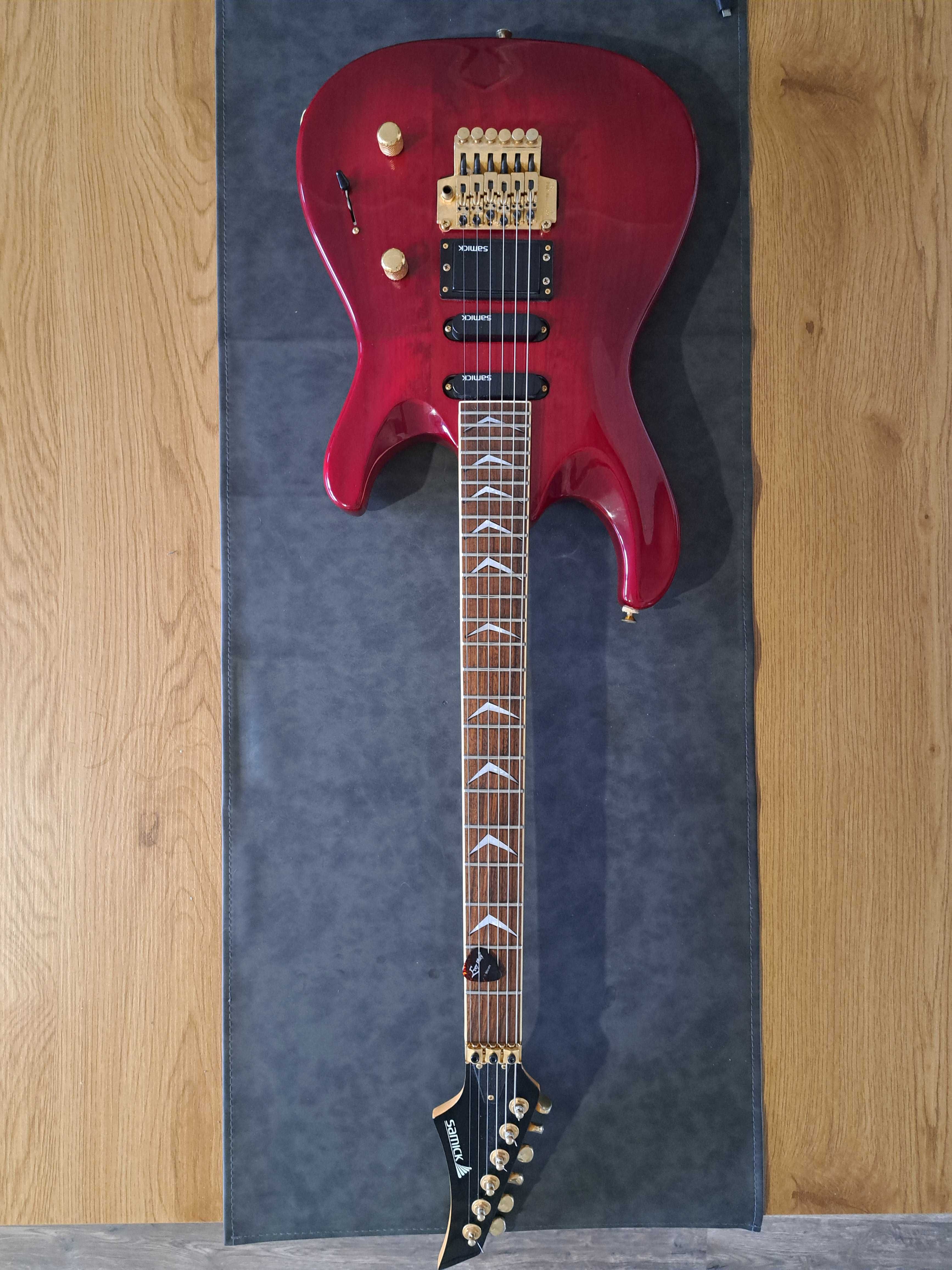 Gitara elektryczna Samick SR 660 superstrat
