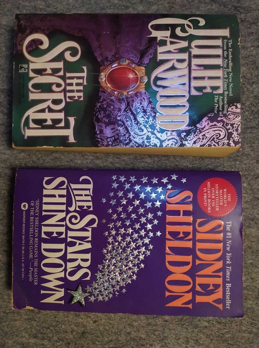 Livros juvenis (UMA AVENTURA; OS CINCO; OS SETE),  2  em INGLÊS