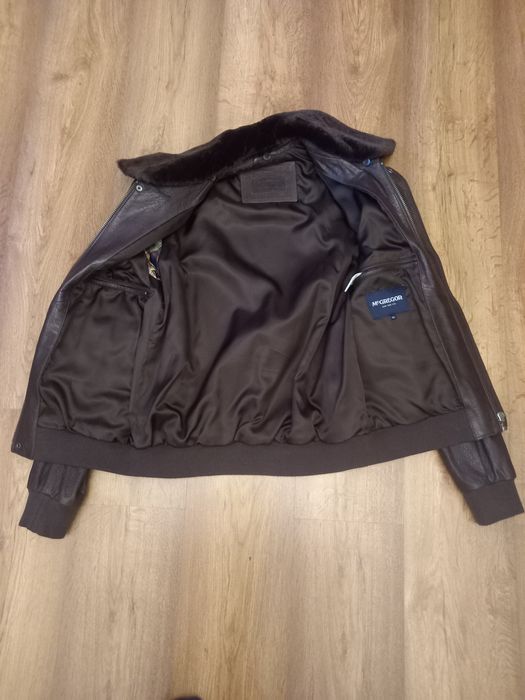 Нова кожана курта