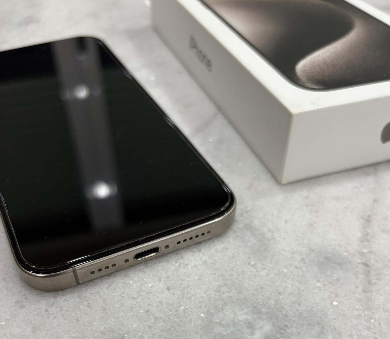 IPhone 15 Pro Max 256 GB