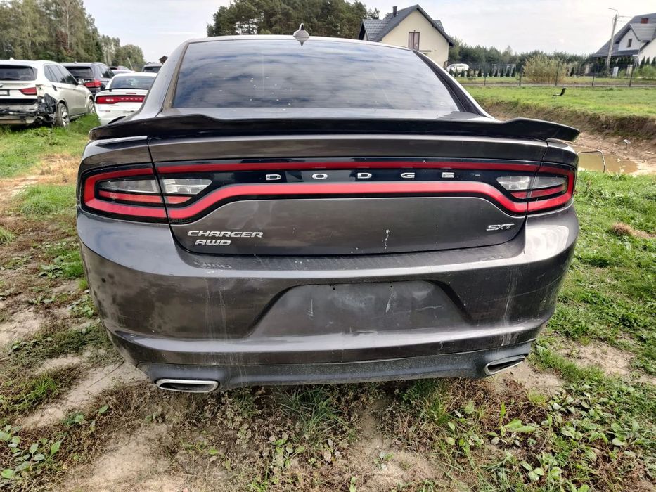 Dodge Charger 2015r. DODGE CHARGER 3.6 V6 Sxt PLUS 4X4 AWD na Miejscu