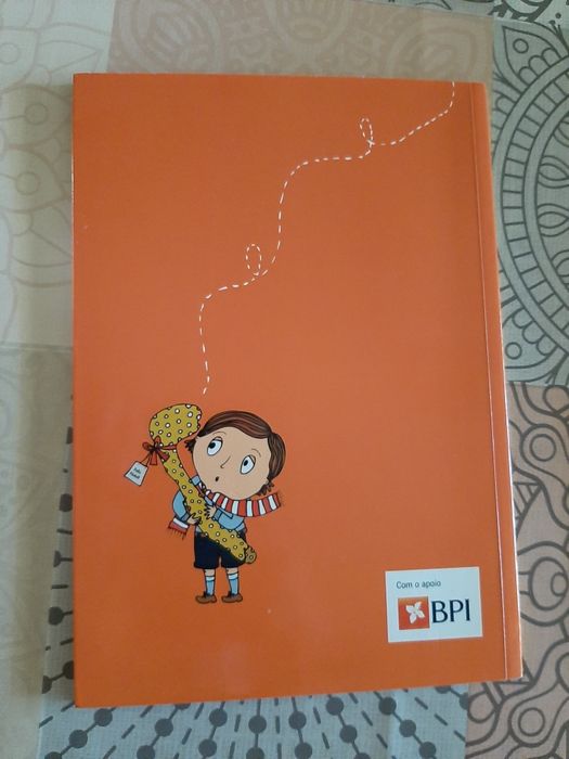 Livro "Bonifácio e o cavalinho imaginação"