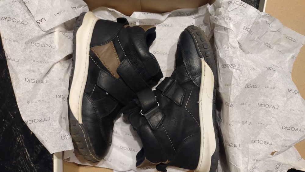 Buty dla chłopca Lasocki rozmiar 33 karton, ocieplane