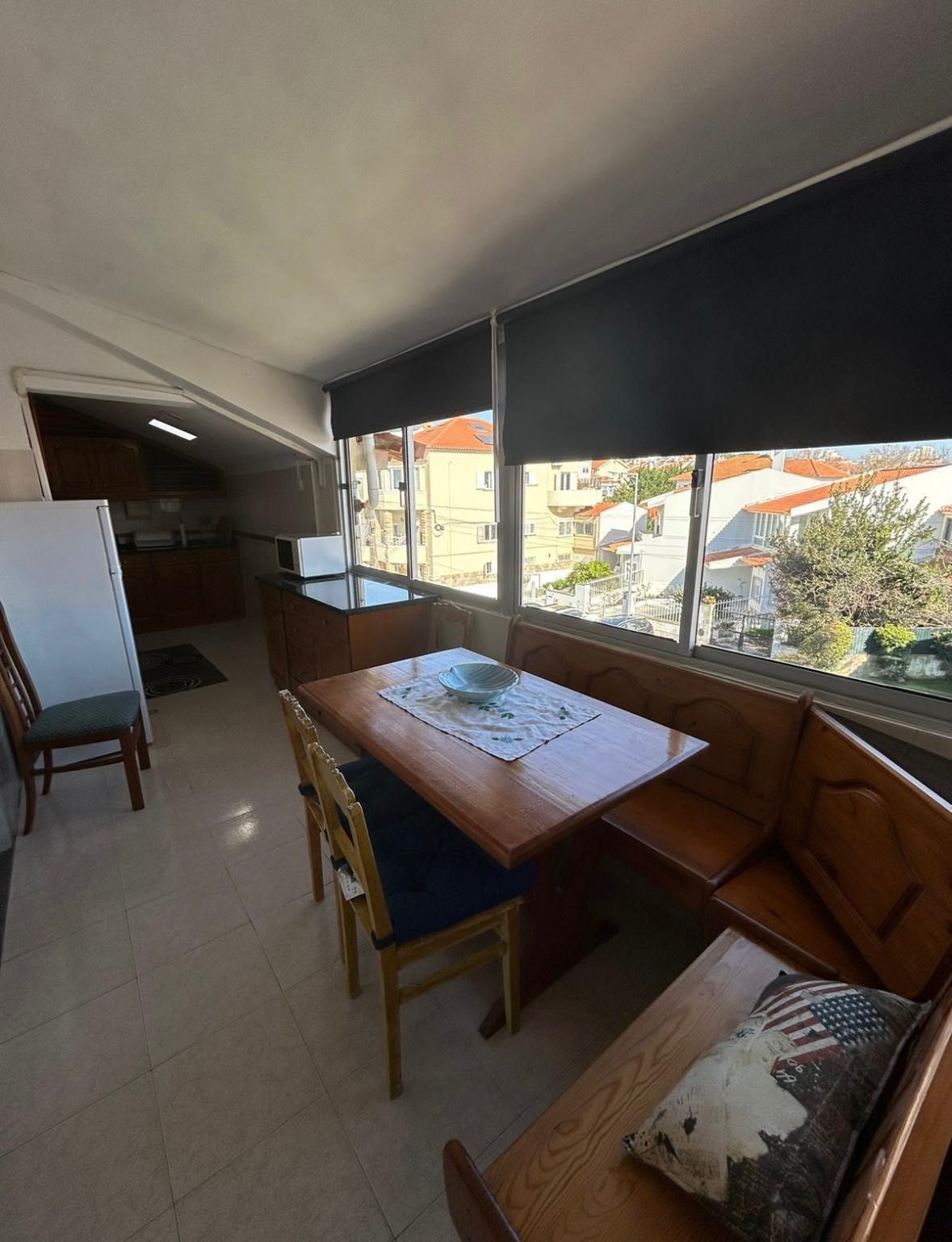 QUARTO - mês de agosto ao pé da praia