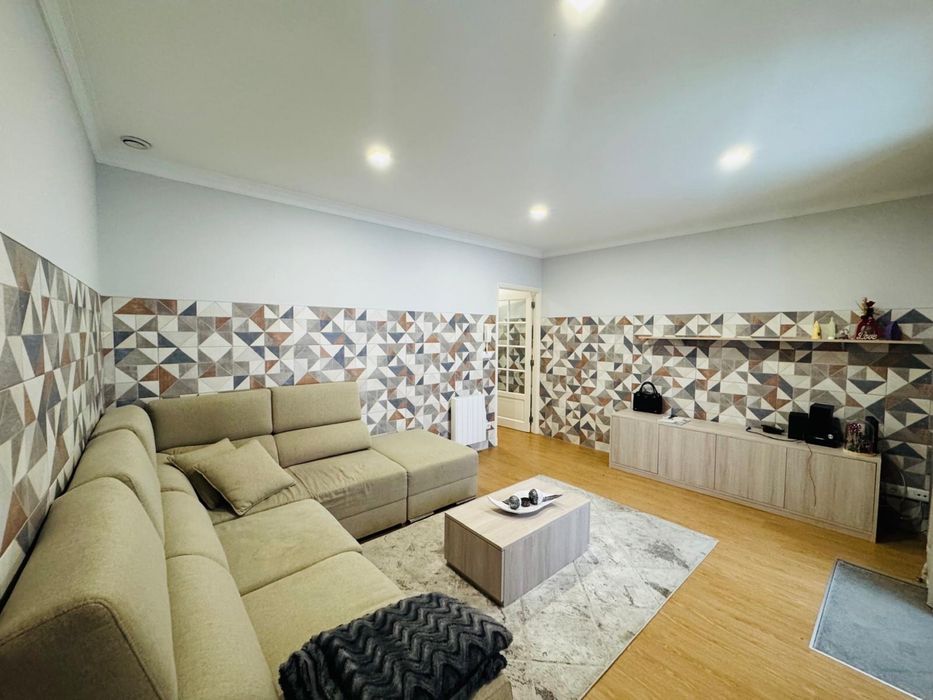 Arrenda se Moradia T2+1