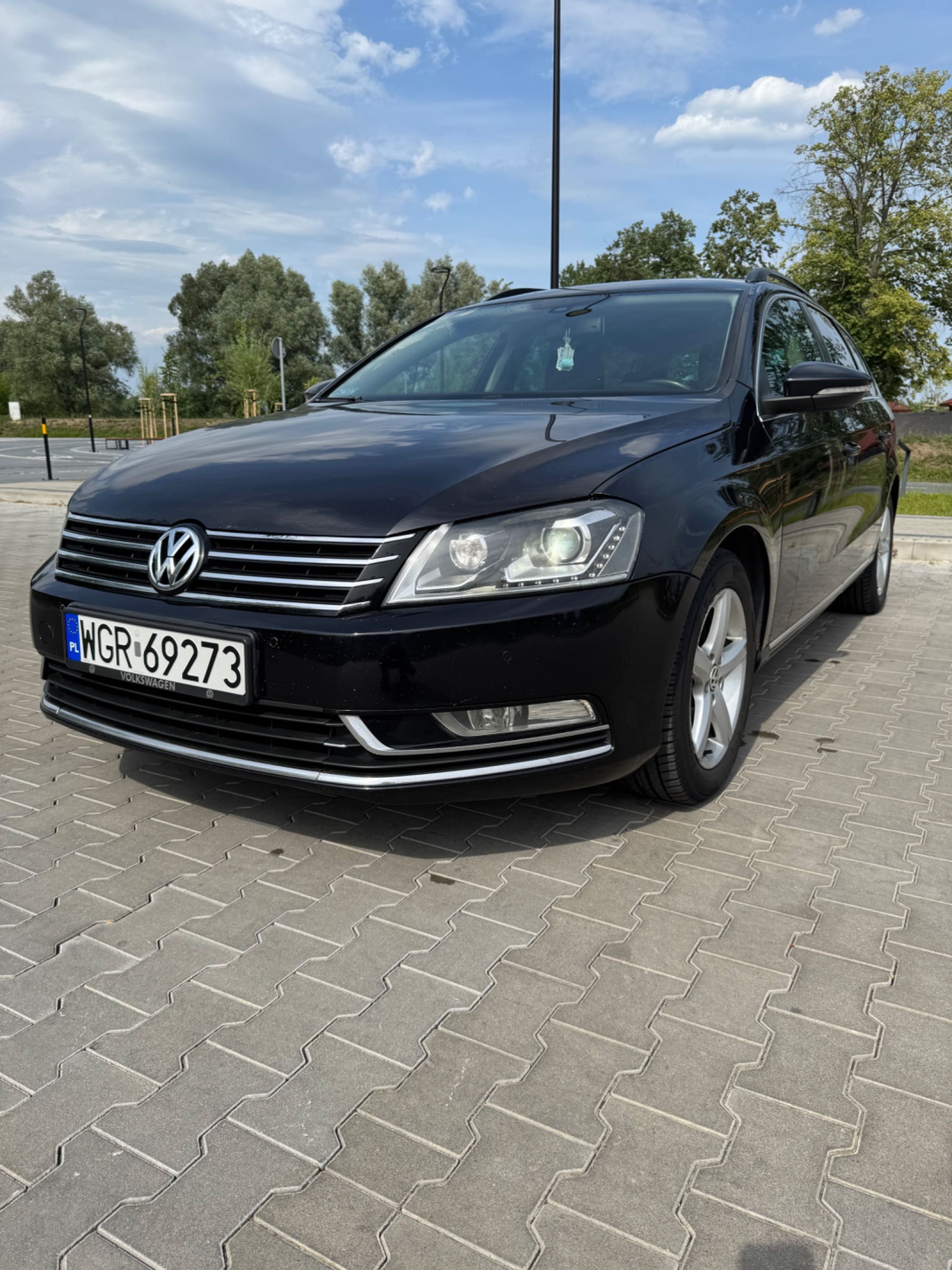 Volkswagen Passat B7, 2.0 TDI 2011 rok**