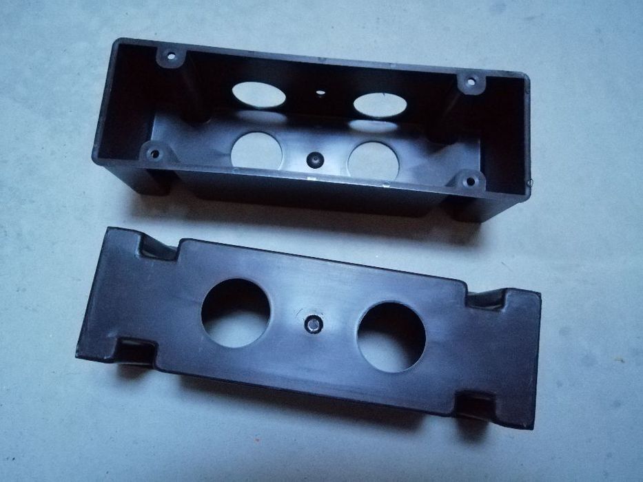 Tampas dos farolins trás Toyota Hilux Dyna NOVAS