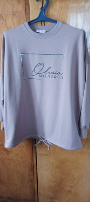 Новая  женская   кофта .