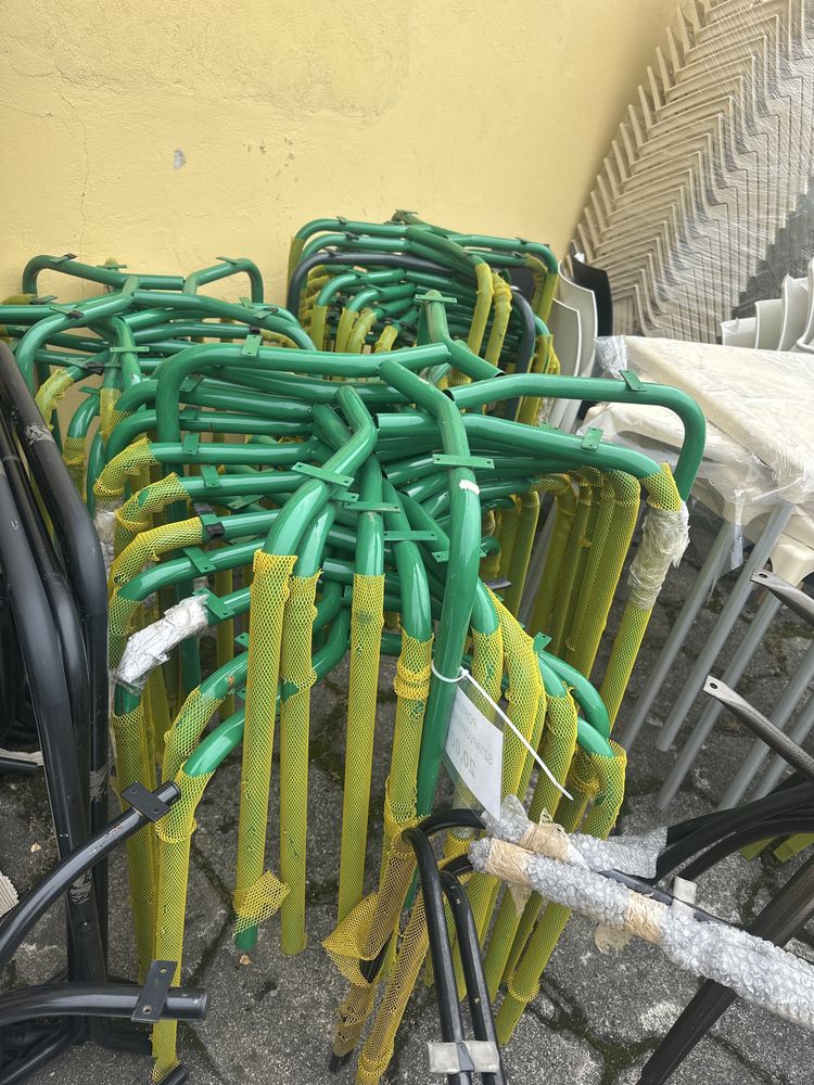 Postument sztaplowanyzielony do stolow, pod blaty fi 70/80 cm
