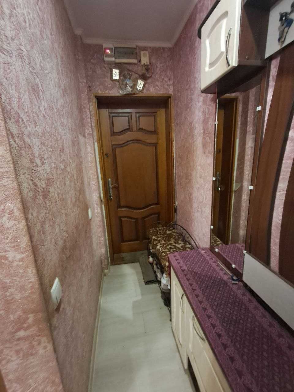 Продається, або ж міняється на 1-кімнатну з доплатою