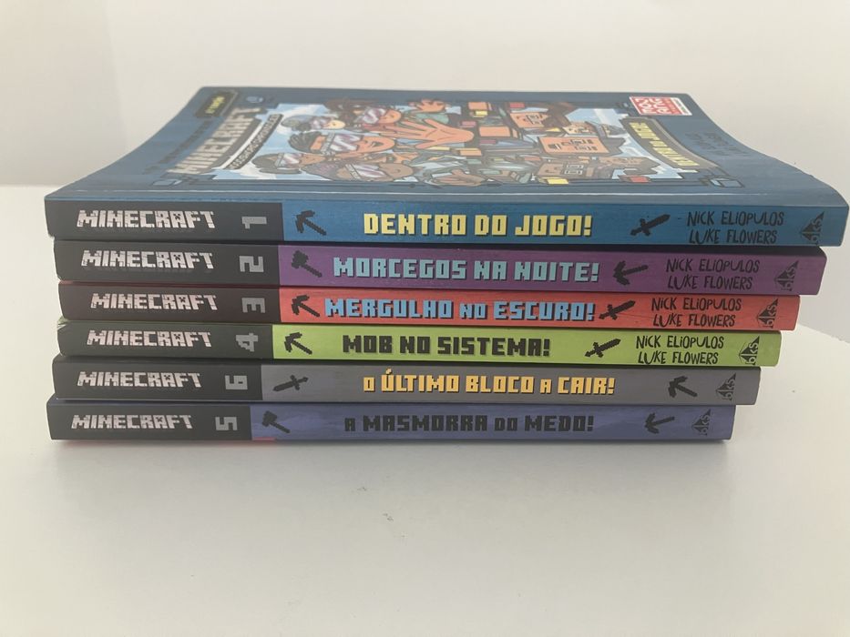 Coleçao Minecraft Woodsword Chronicles