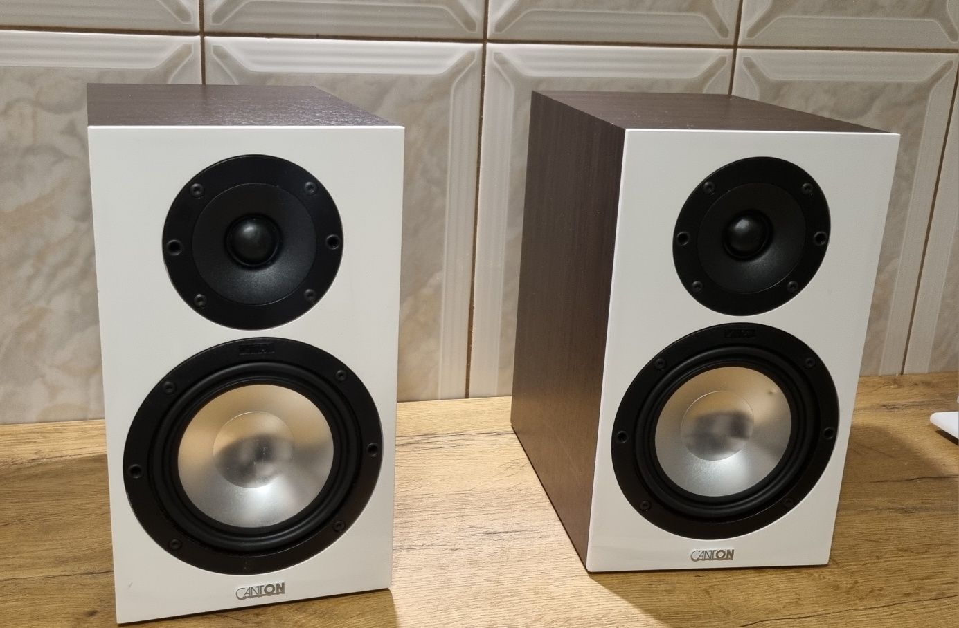 Kolumny Monitory CANTON GLE 426