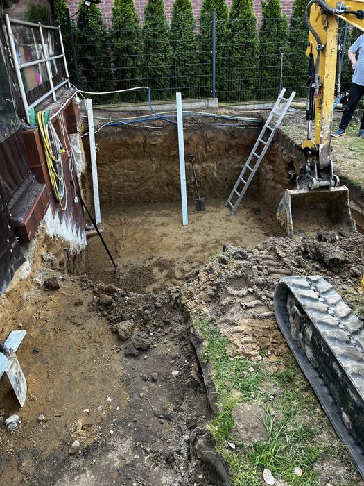 Usługi Minikoparka+młot wyburzeniowy+wywrotka+traktorek ogrodniczy