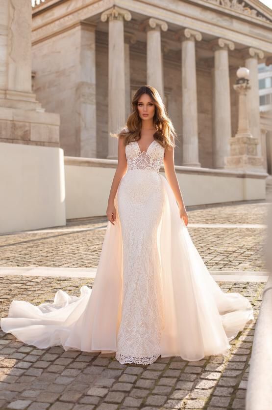 Свадебное платье с открепным шлейшом Luce Sposa Aglea